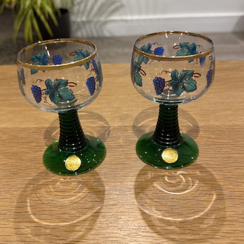 Vintage green ribbed beehive - green,