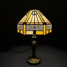 Tiffany-Style Table Lamp