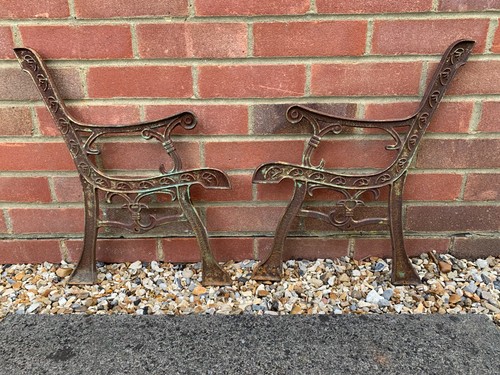 Cast iron garden - cast,