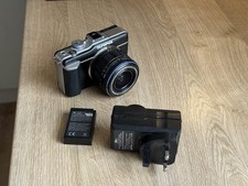 Olympus Pen E-PL1 12.3MP &