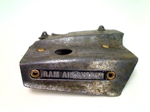 Engine cover suzuki 550 - engine, gt