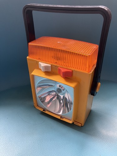 Motorists lamp ever ready - ever,