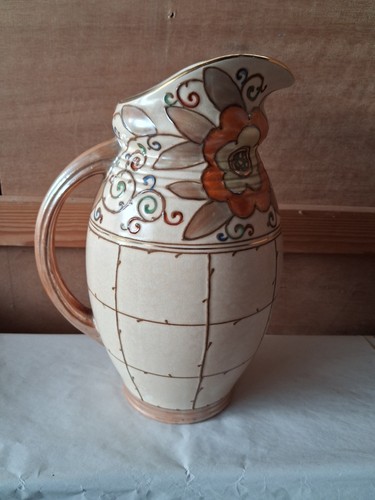 Tall charlotte rhead - ,