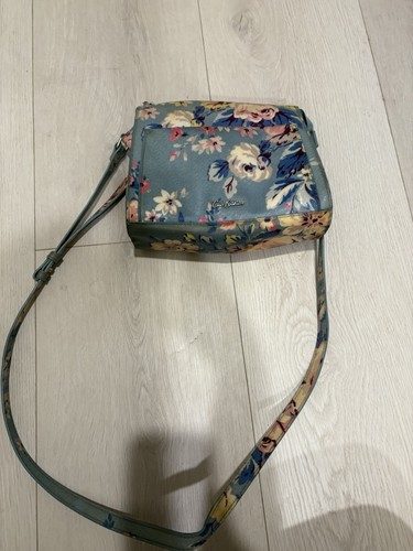 Cath kidston blue floral - kidston,