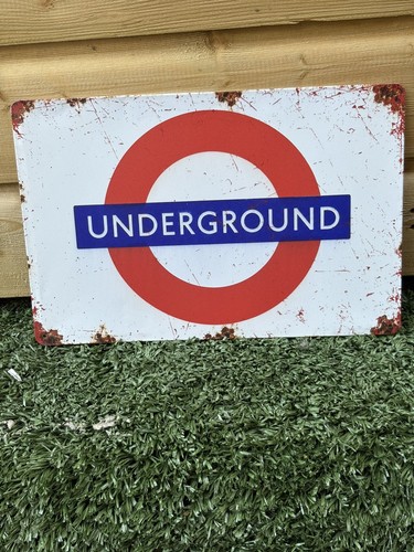 London underground railway - underground,