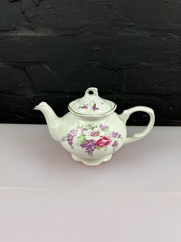 Vintage arthur wood ceramic - vintage,