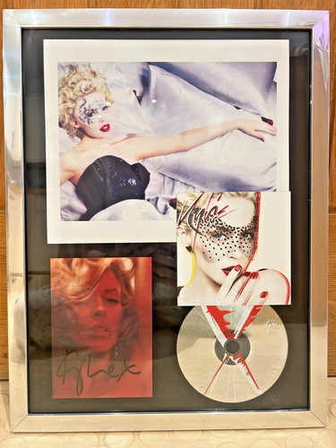 Kylie minogue signed cd - minogue,