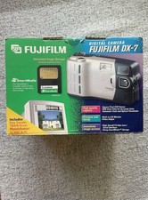 FUJIFILM  DX-7  Digital Camera