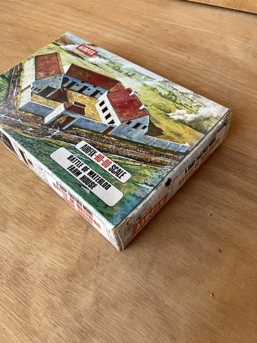 Vintage airfix battle - vintage, of