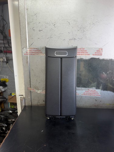 Mercedes a180 w177 arm rest - w177,