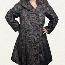 Vintage Gallery Flocked Black Velvet Zebra Striped Raincoat – Size Large