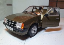 Vauxhall Astra Mk 1 Opel Kadett 5 Door 1979 1.3 1:24 Scale Diecast Model Car GTE
