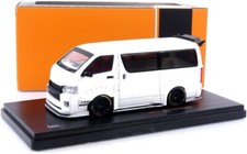 TOYOTA HIACE MINIBUS CUSTOM WIDEBODY 2018 WHITE IXO MOC323 1:43