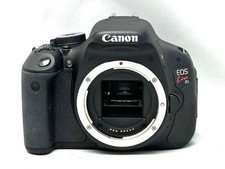 Canon EOS Kiss X5 Rebel T3i
