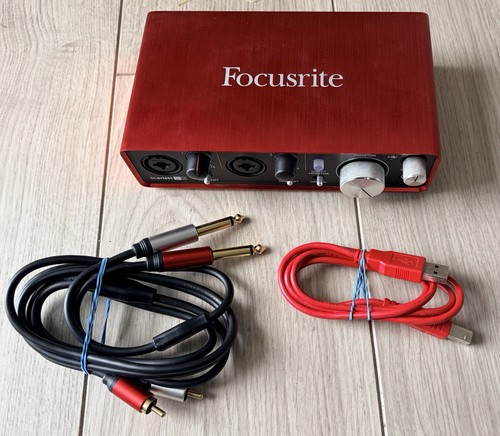 Focusrite scarlett 2i2 - scarlett,