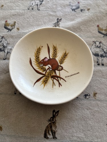 Guild craft poole - pin, plate
