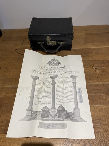 Vintage 1962 masonic regalia - vintage,