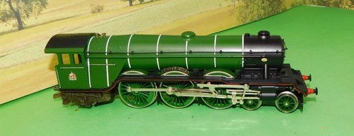 Hornby a3 class - a3, loco