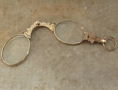 Antique georgian gold - or,