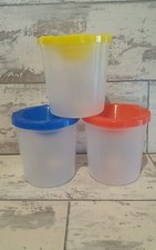 Stick Insect Leaf Insect Cage Privet Bramble  Food Holder  3 non spill Pots 