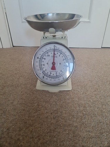 Vintage hanson kitchen scales - hanson,