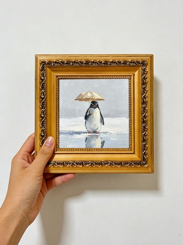 Penguin holding striped - penguin,