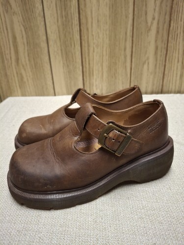 Martens vtg brown leather - dr,