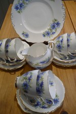VINTAGE COLCLOUGH CORNFLOWER