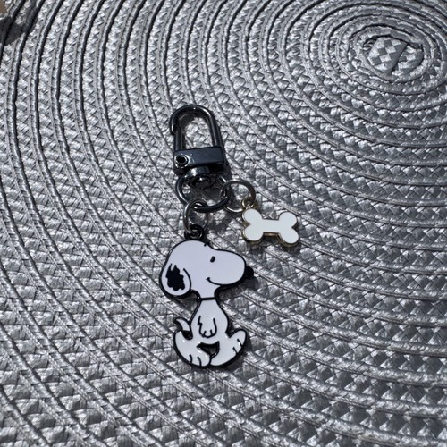 Snoopy pewter tone small - pewter,