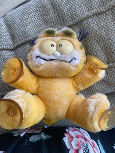 Vintage 80s garfield stuck - vintage,