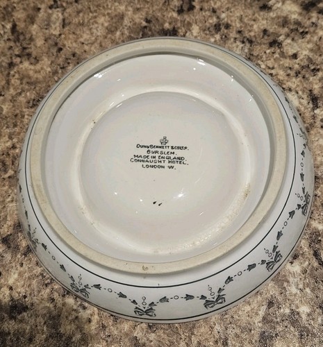 Collectable ashtray connaught - collectable,