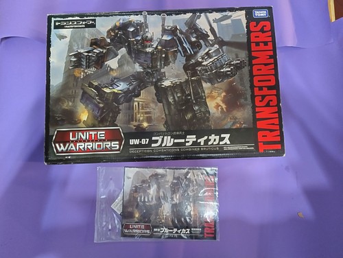 Tomy transformers unite - transformers,