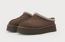 Size 5.5 - UGG Platform Tasman