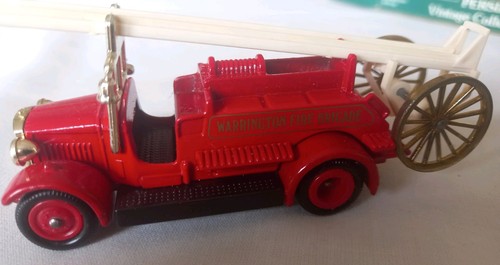 Lledo 1934 dennis fire engine - 1934,