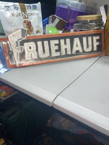 Vintage fruehauf semi truck - semi,