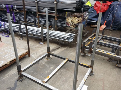 Stackable steel stillage - stillage, x