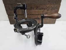 AUTO-KNITTER SOCK KNITTING