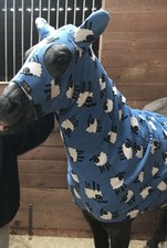 Snuggy Hoods 5ft Rug And Small Hood Blue With Sheep