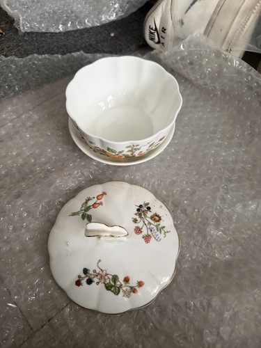 Aynsley fine bone china - fine,