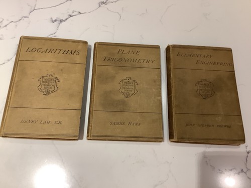 Antique books logarithms - 3,