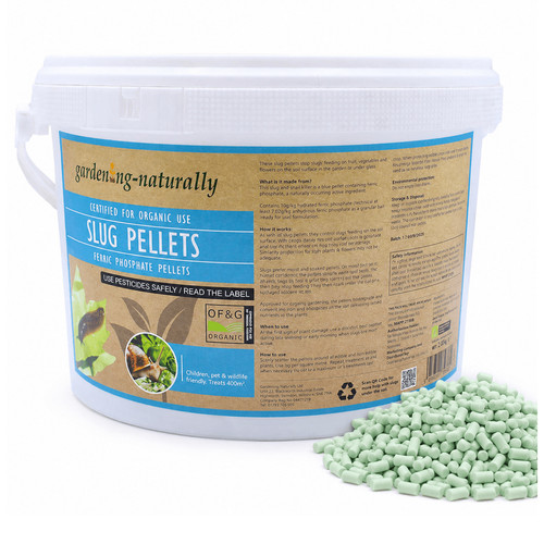 Organic slug snail pellets - &,