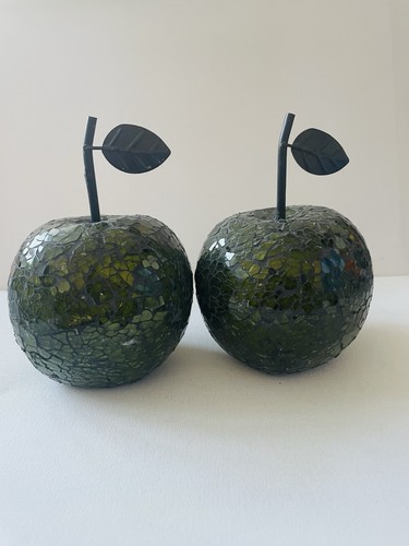 Two beautiful decorative green - two,