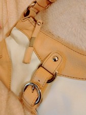 Coccinelle Ladies Leather Handbag &Shoulder Crossbody Bag White Fawn New