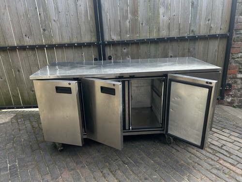 Foster three door - foster, counter