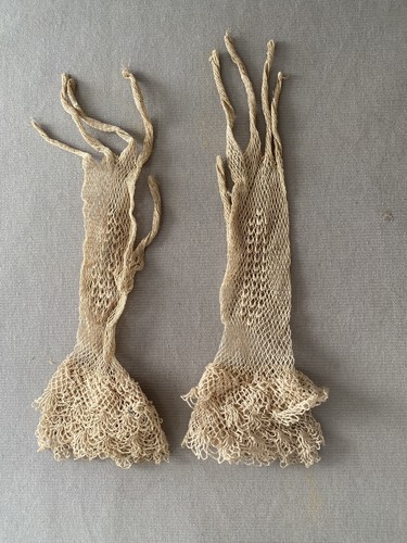 Vintage art deco unused frills - art,