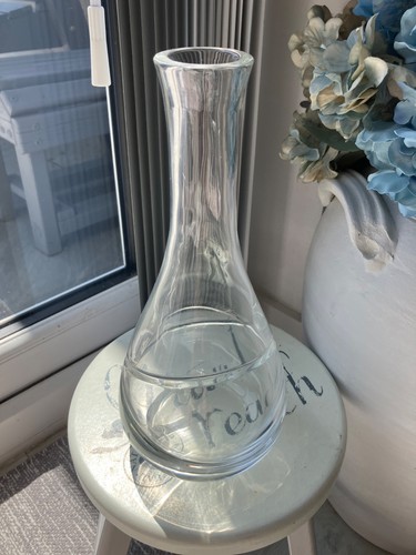 Stolzle clear glass decanter