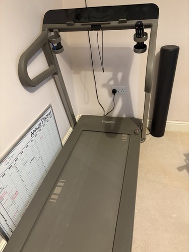 Technogym myrun treadmill - myrun,