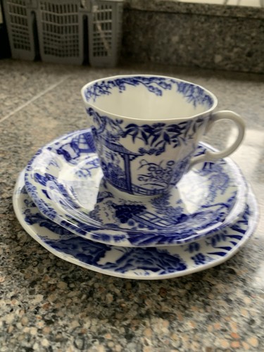 Royal crown derby blue cup - royal,