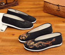 Yellow and black dragon embroidery martial arts Tai Chi Shaolin Kungfu shoes