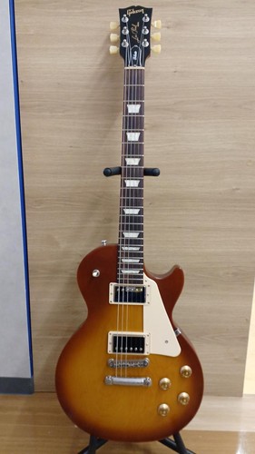 Gibson electric guitar - gibson,